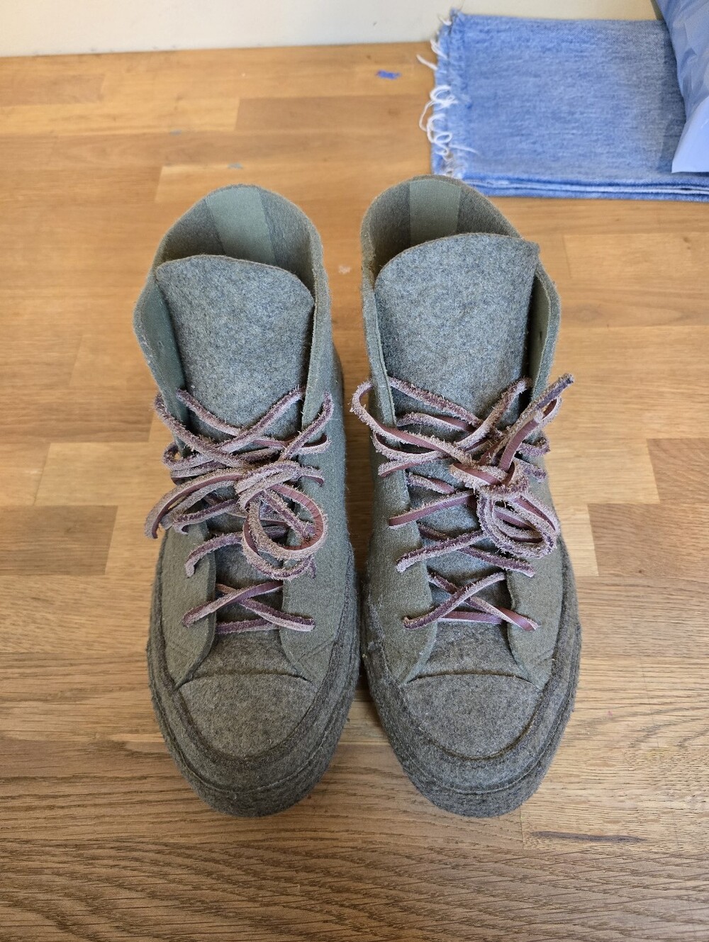 Converse x JW Anderson Chuck 70 Felt High Top Sneakers Olive Green Women's 7 - Picture 3 of 16